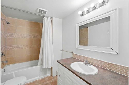 141 Thornfield Close Se, Airdrie, AB 