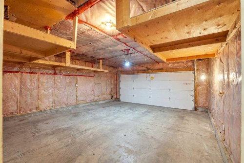 141 Thornfield Close Se, Airdrie, AB 
