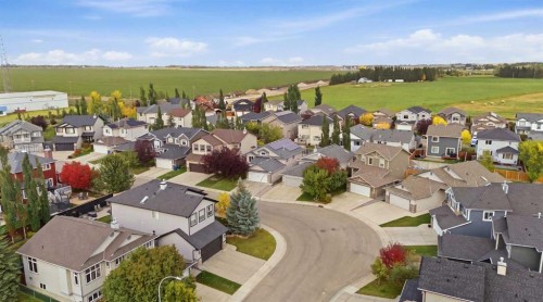 141 Thornfield Close Se, Airdrie, AB 