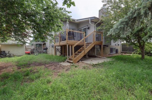 128 Pineland Place Ne, Calgary, AB 