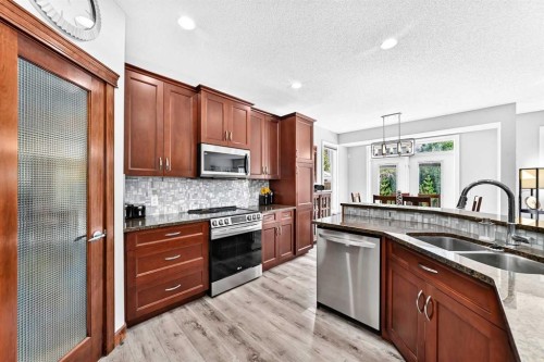 144 Pantego Close Nw, Calgary, AB 