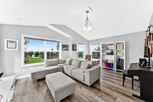 144 Pantego Close Nw, Calgary, AB 