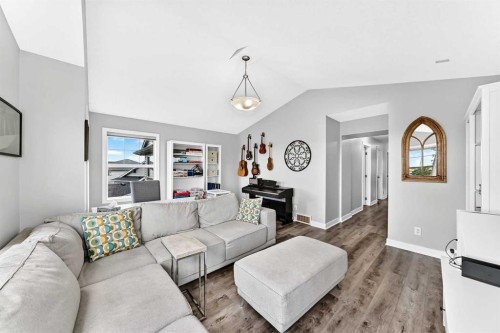 144 Pantego Close Nw, Calgary, AB 