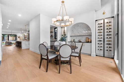 2021 27 Avenue Sw, Calgary, AB 