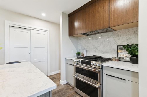 36 Bracebridge Crescent Sw, Calgary, AB 