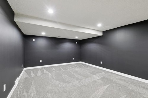 36 Bracebridge Crescent Sw, Calgary, AB 