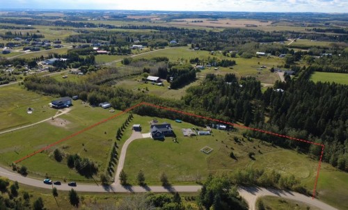 4 Centre Street, Rural Ponoka County, AB 