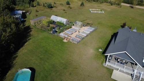 4 Centre Street, Rural Ponoka County, AB 