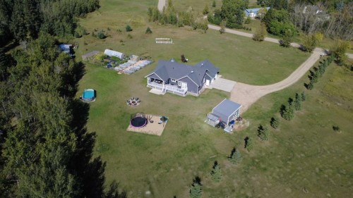 4 Centre Street, Rural Ponoka County, AB 