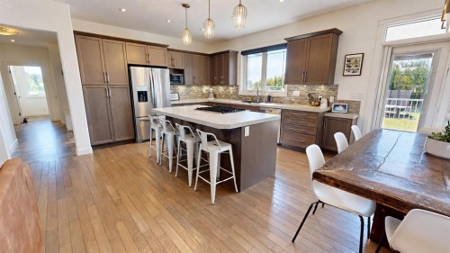 4 Centre Street, Rural Ponoka County, AB 