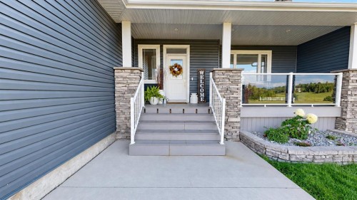 4 Centre Street, Rural Ponoka County, AB 