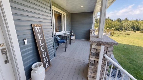 4 Centre Street, Rural Ponoka County, AB 
