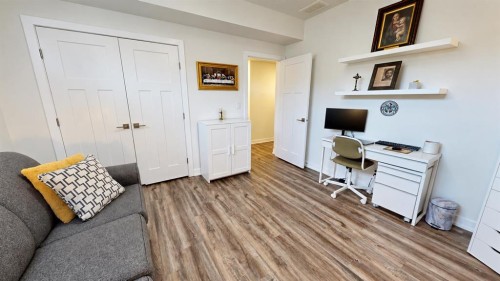 4 Centre Street, Rural Ponoka County, AB 