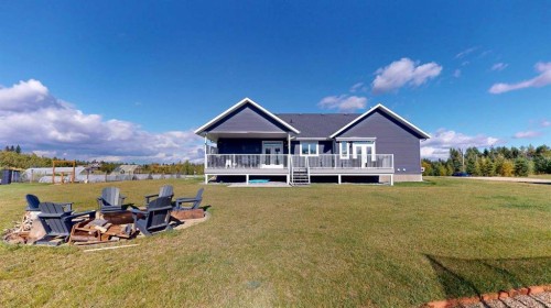 4 Centre Street, Rural Ponoka County, AB 