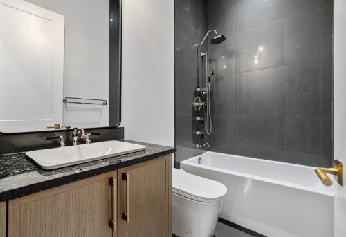 43 Lake Wapta Rise Se, Calgary, AB 