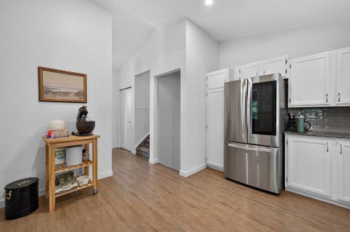 255 Shawcliffe Circle Sw, Calgary, AB 