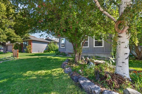 255 Shawcliffe Circle Sw, Calgary, AB 