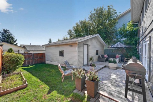 255 Shawcliffe Circle Sw, Calgary, AB 
