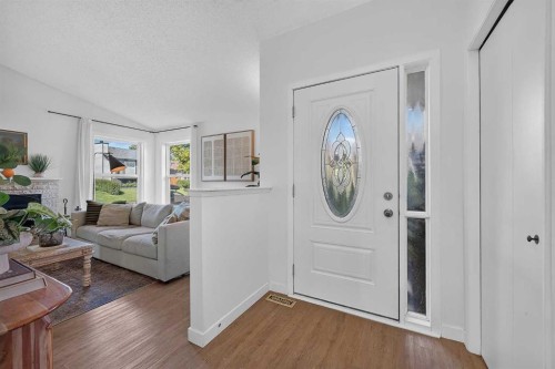 255 Shawcliffe Circle Sw, Calgary, AB 