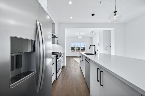 62 Rangeview Path Se, Calgary, AB 