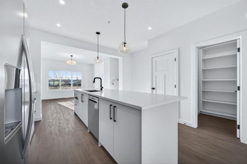 62 Rangeview Path Se, Calgary, AB 