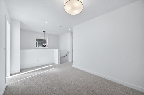 62 Rangeview Path Se, Calgary, AB 