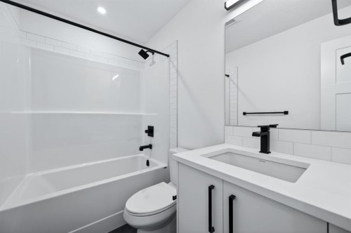 62 Rangeview Path Se, Calgary, AB 