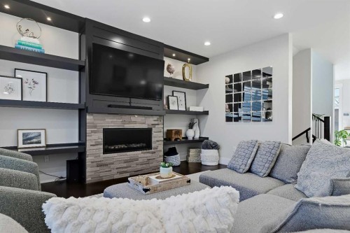 3006 14 Avenue Sw, Calgary, AB 