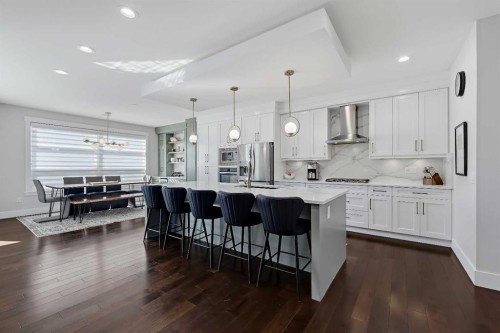 3006 14 Avenue Sw, Calgary, AB 