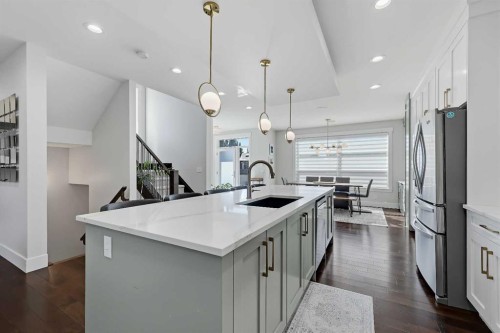 3006 14 Avenue Sw, Calgary, AB 