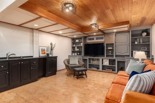 505 Edgebank Place Nw, Calgary, AB 