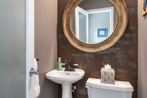 505 Edgebank Place Nw, Calgary, AB 