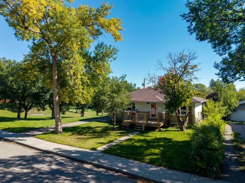 5428 Centre A Street Ne, Calgary, AB 