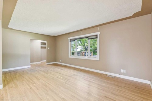 5428 Centre A Street Ne, Calgary, AB 