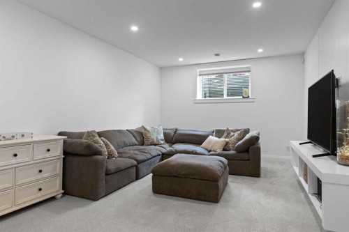 3515 7 Avenue Sw, Calgary, AB 
