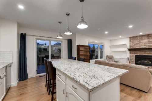 42 Douglas Glen Circle Se, Calgary, AB 