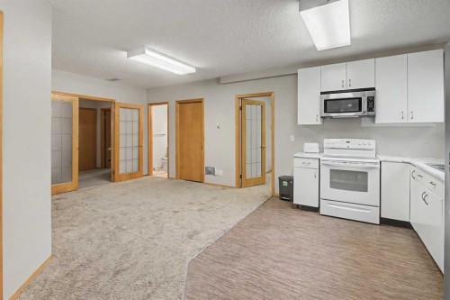 7212 California Boulevard Ne, Calgary, AB 