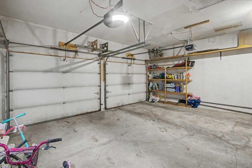 7212 California Boulevard Ne, Calgary, AB 