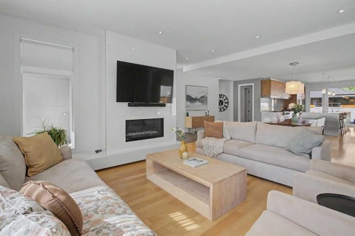 2820 12 Avenue Nw, Calgary, AB 