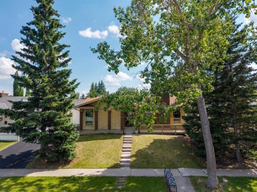 11248 Braeside Drive Sw, Calgary, AB 