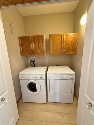 8 Scimitar Rise Nw, Calgary, AB 