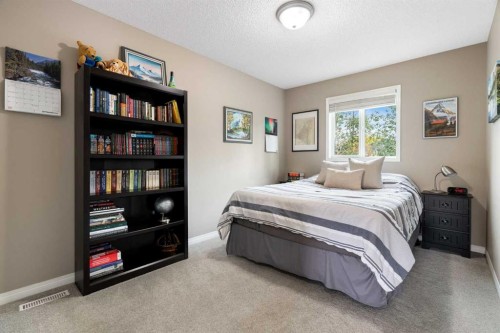 349 Douglas Glen Heath Se, Calgary, AB 