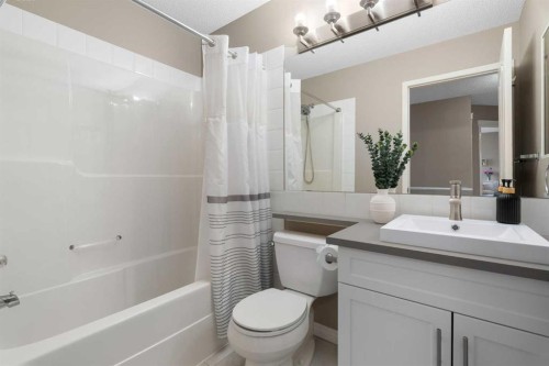 349 Douglas Glen Heath Se, Calgary, AB 