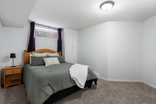 349 Douglas Glen Heath Se, Calgary, AB 