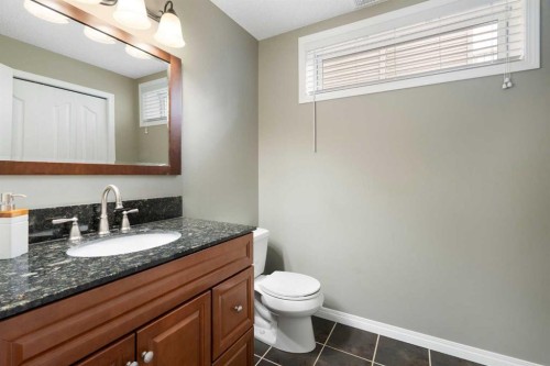 349 Douglas Glen Heath Se, Calgary, AB 