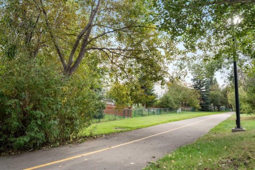 349 Douglas Glen Heath Se, Calgary, AB 