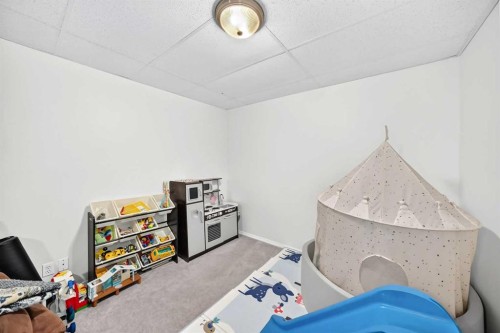 267 Taravista Street Ne, Calgary, AB 