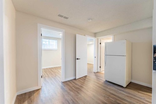 206 Saratoga Close Ne, Calgary, AB 