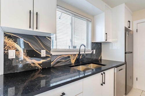 206 Saratoga Close Ne, Calgary, AB 