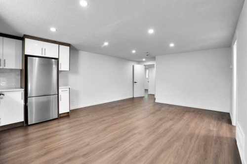 7520 7 Street Sw, Calgary, AB 